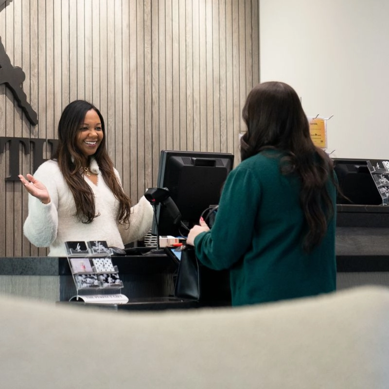 Kenneth's Customer Service